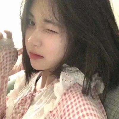 王家欣